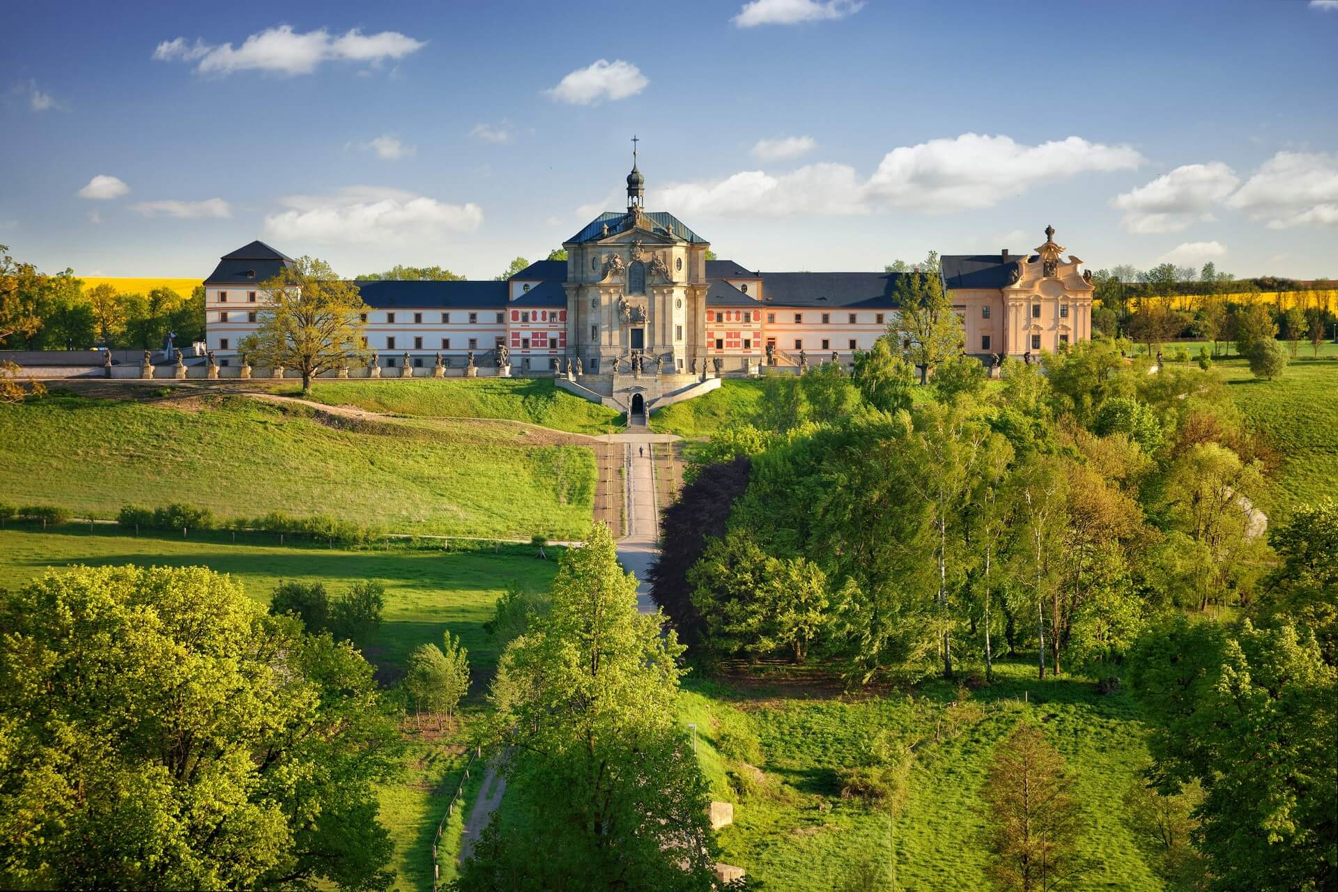 Trutnov, region Podkrkonosze, szpital Hospital Kuks