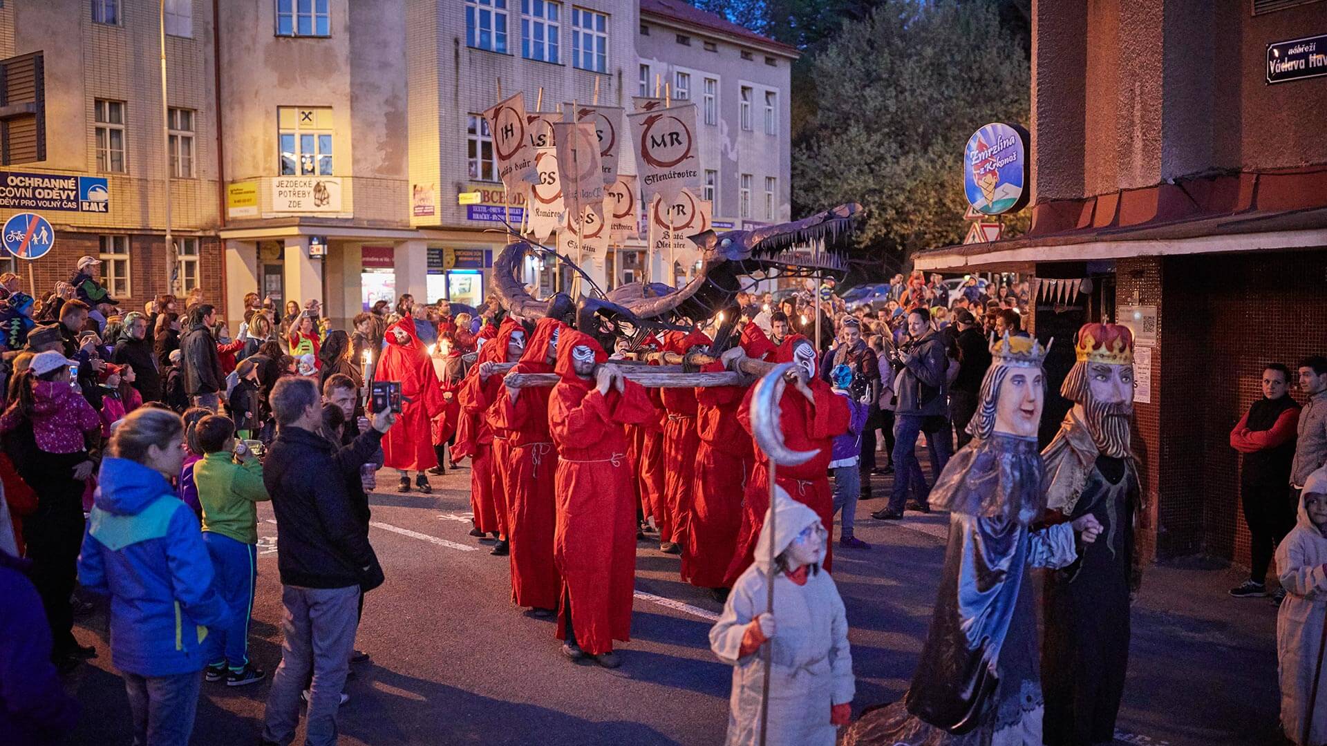 Trutnov už ho nesou