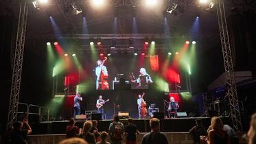 Trutnov, letní festival umění Artu kus, Bojiště