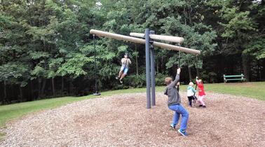 Trutnov, fitness trails, Para dráha, giant swing