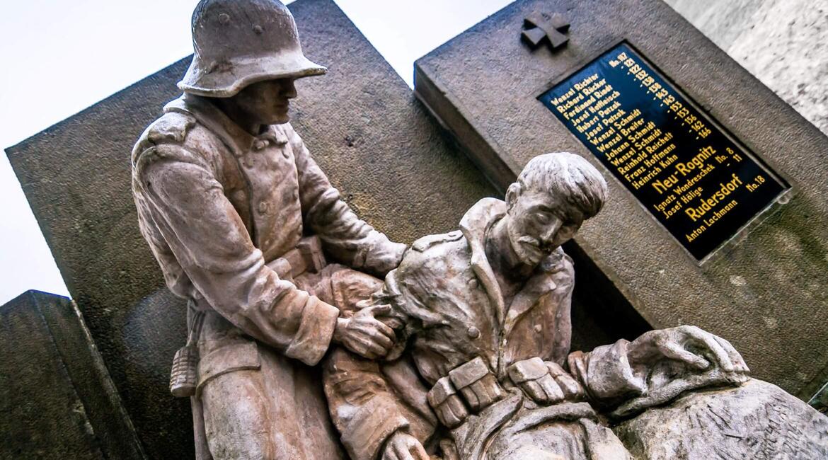 Trutnov, Persönlichkeiten, Fridolin Rindt, Restauriertes Denkmal für die Gefallenen, Starý Rokytník, Foto: Tomáš Havrda