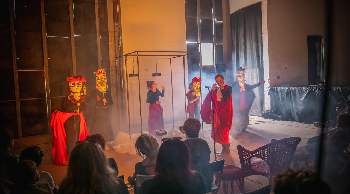 Trutnov, areál Bojiště, festival Artu kus