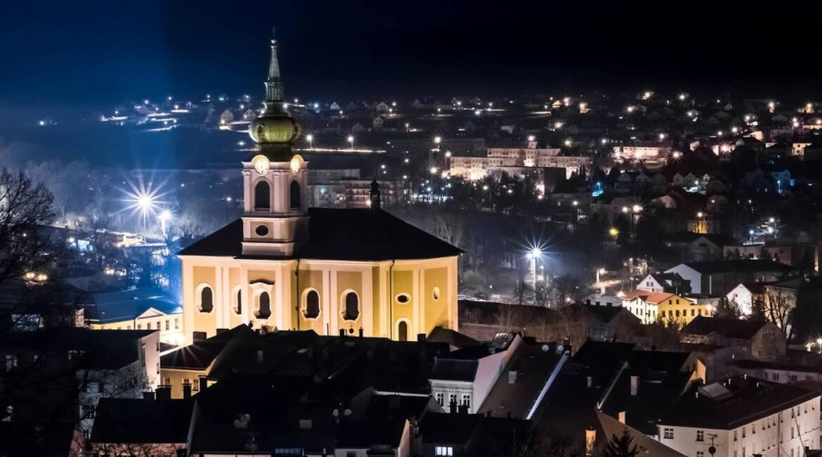 Trutnov, Kostel Narození Panny Marie, Cyklus koncertů duchovní hudby Trutnovský advent, foto Tomáš Havrda