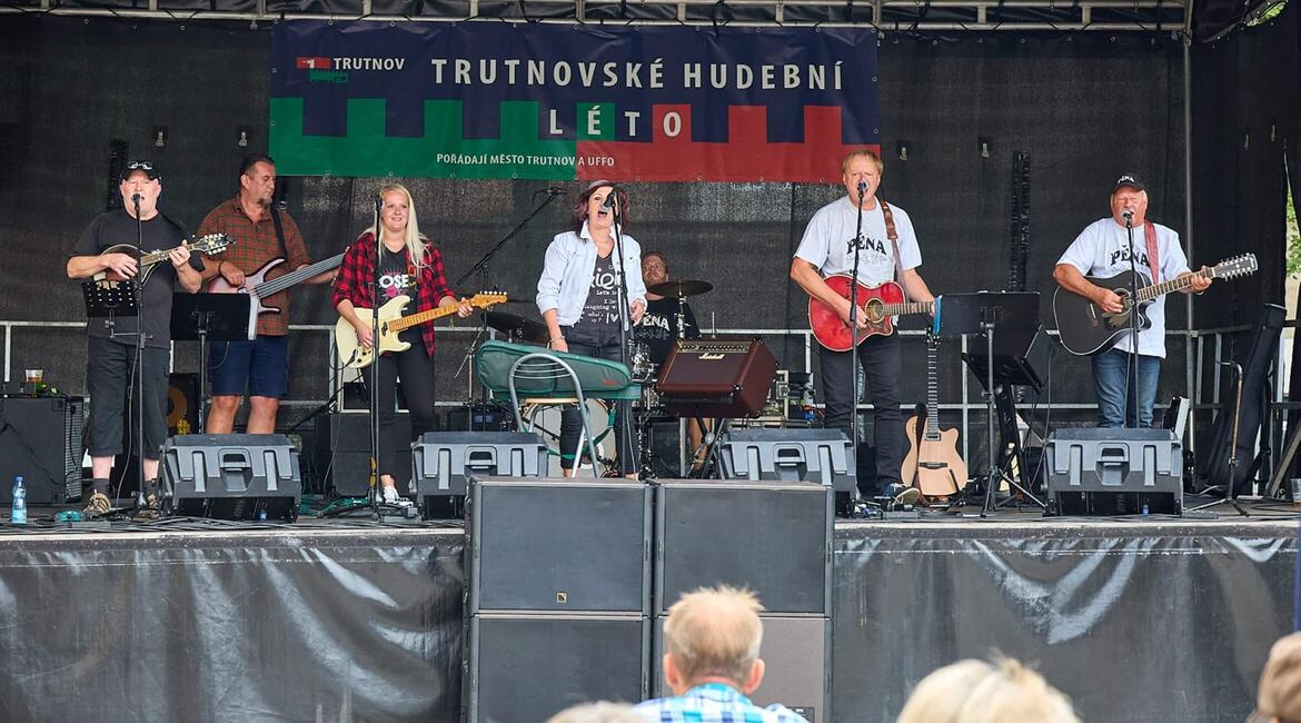 Trutnovské hudební léto, foto Miloš Šálek, Country kapela Pěna - ilustrační foto