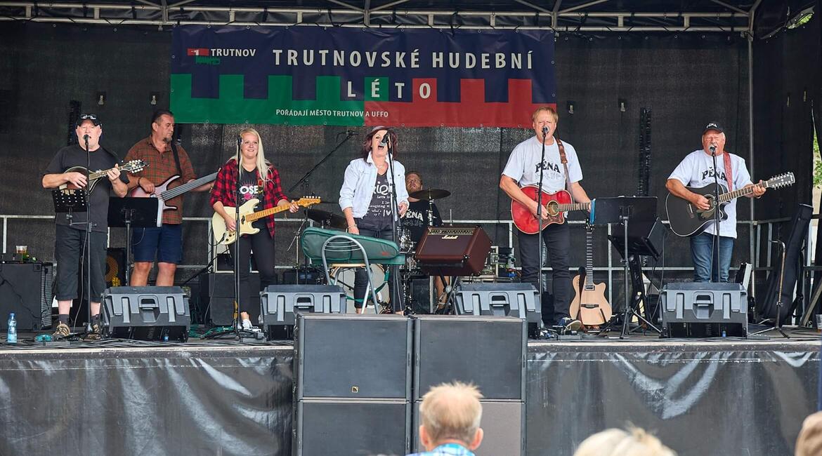 Trutnovské hudební léto, foto Miloš Šálek, Country kapela Pěna - ilustrační foto