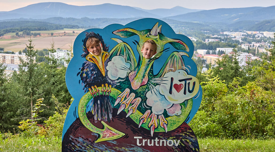 Trutnov, nová fotostěna, legenda draka