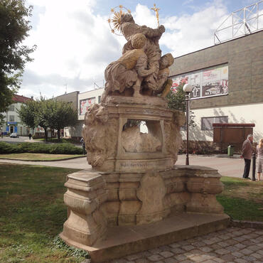 Trutnov, Sculpture of the Overthrow of St. Jan Nepomucký